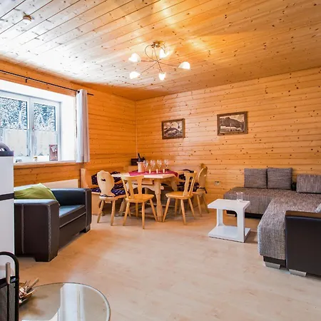1500 M An Der Seilbahnstation Apartment